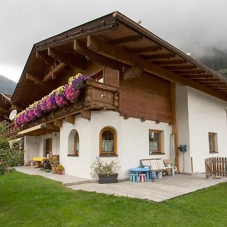 Appartement Haus Stefan à Neustift im Stubaital Extérieur photo